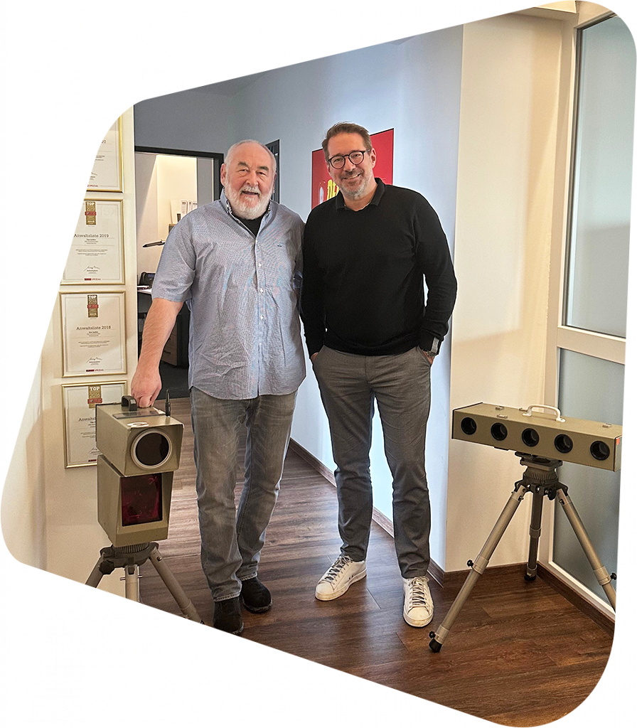 Tim Geissler mit Blitzer-Experten
